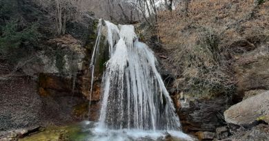 Экскурсии на Водопад Джур-Джур из Малореченского 2024